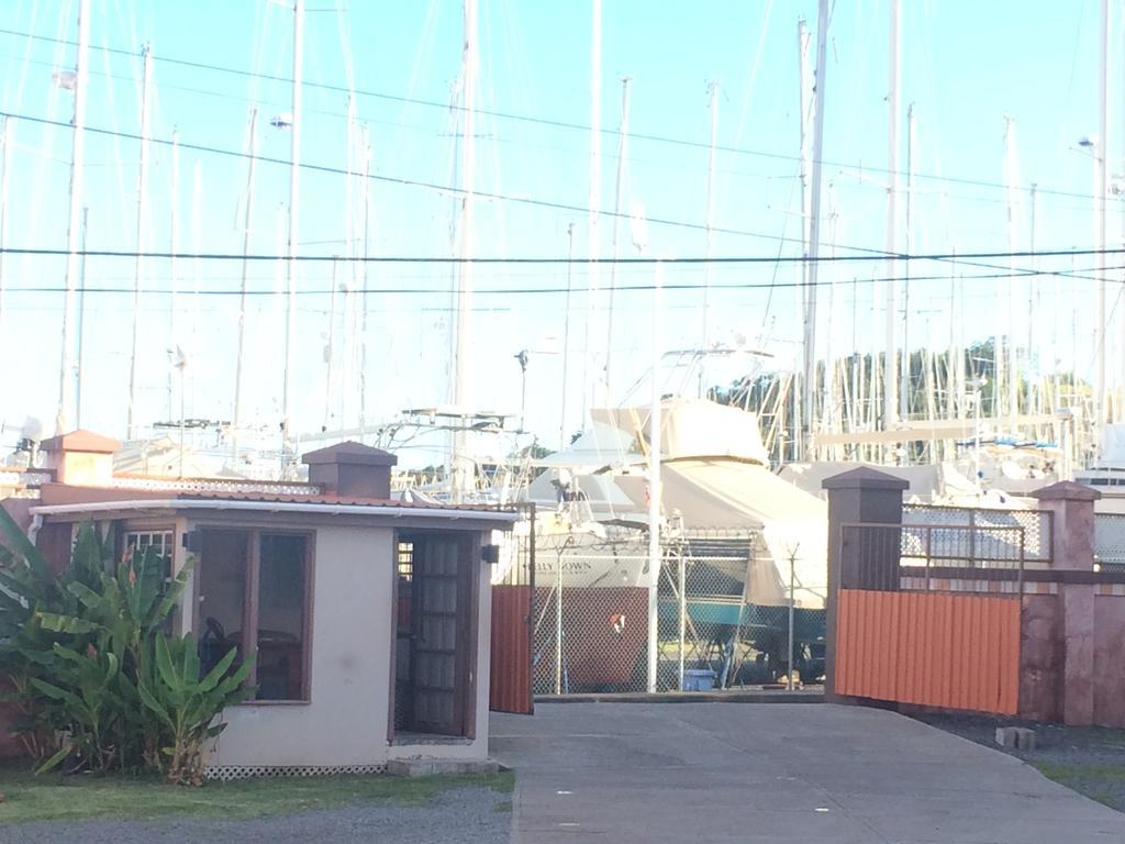 Cool Premier Apts. - Airport/Sgu Blow Hole Exterior photo